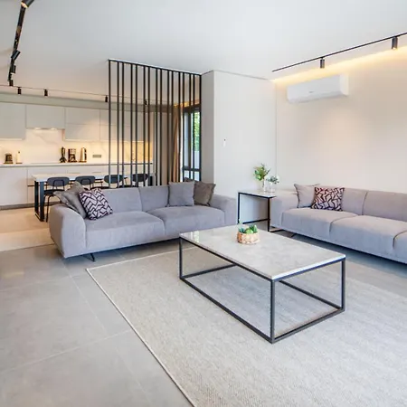 Oasis Retreat Lux And Elegance Villa
